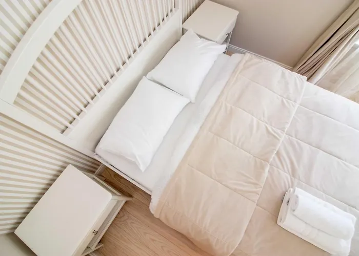 Seagulls&dunes Aptw/terrace, 2min To The Beach, By Cohost Apartment *